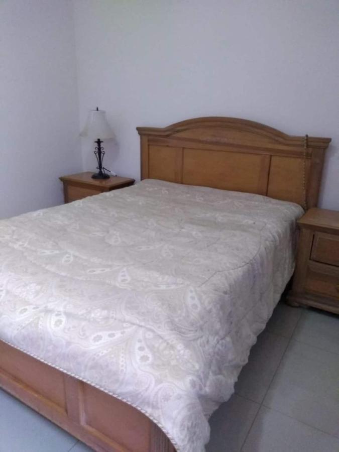 Apto Inteiro Seguro E Confortavel Com Piscina Anápolis Εξωτερικό φωτογραφία